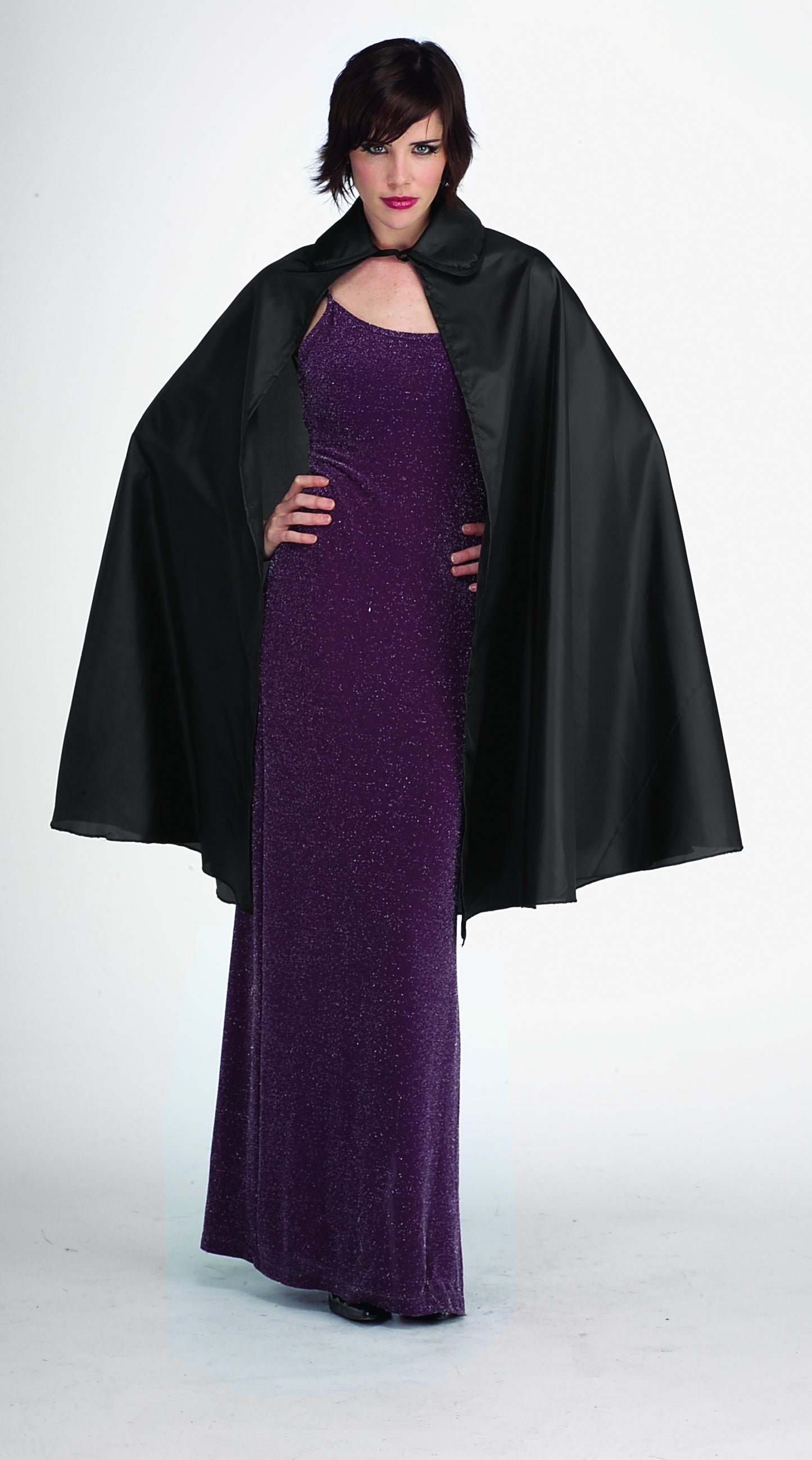 CAPE - BLACK TAFFETA W/COLLAR 45"FULL CIRCULAR