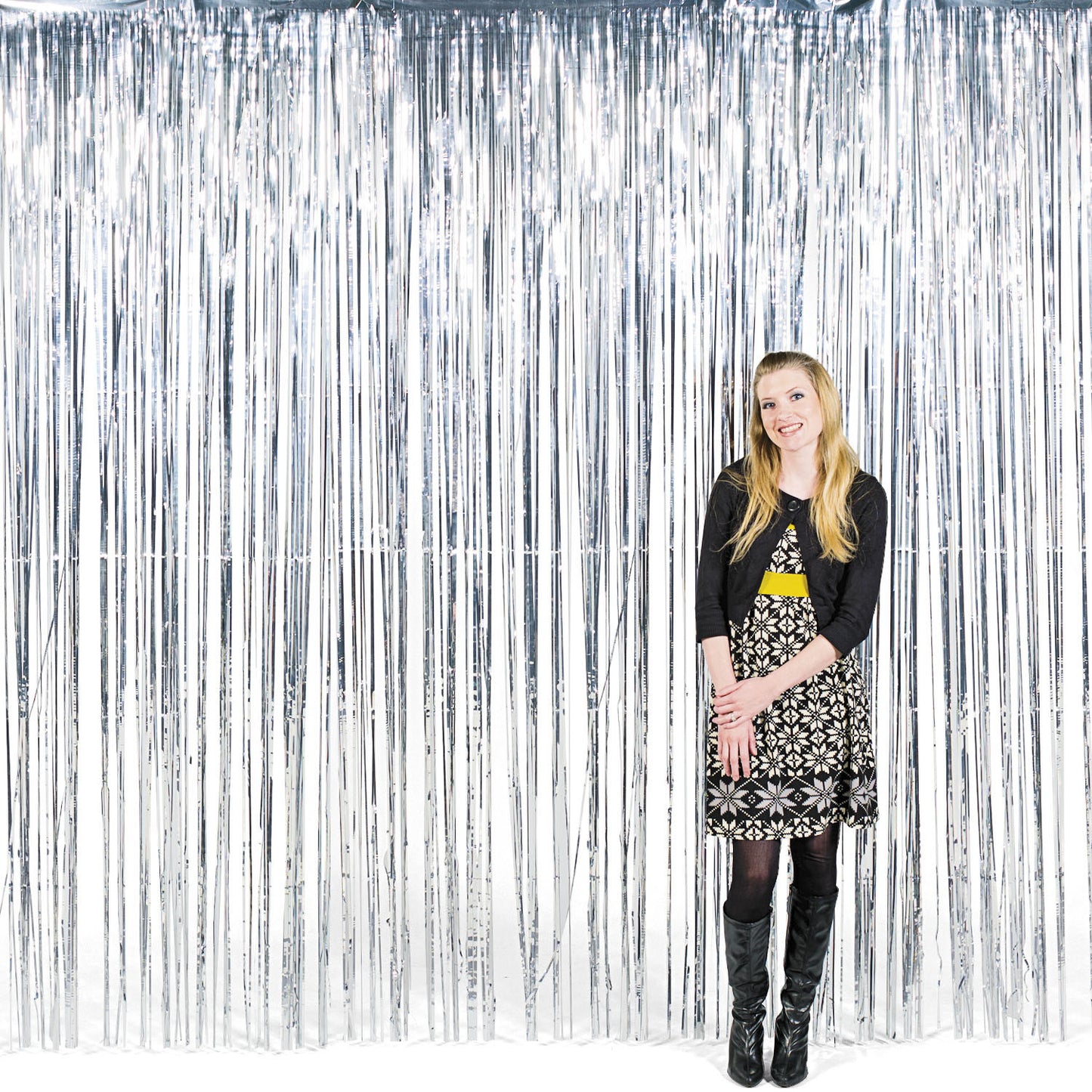 SILVER FRINGE CURTAIN