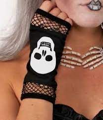 Fingerless Fishnet Gloves w/Skull