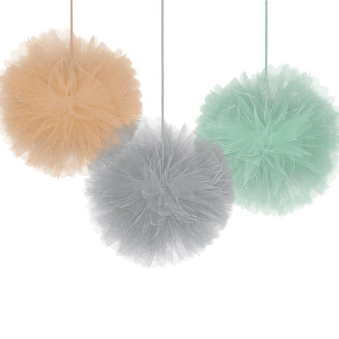 SOFT JUNGLE TULLE DECORATIONS