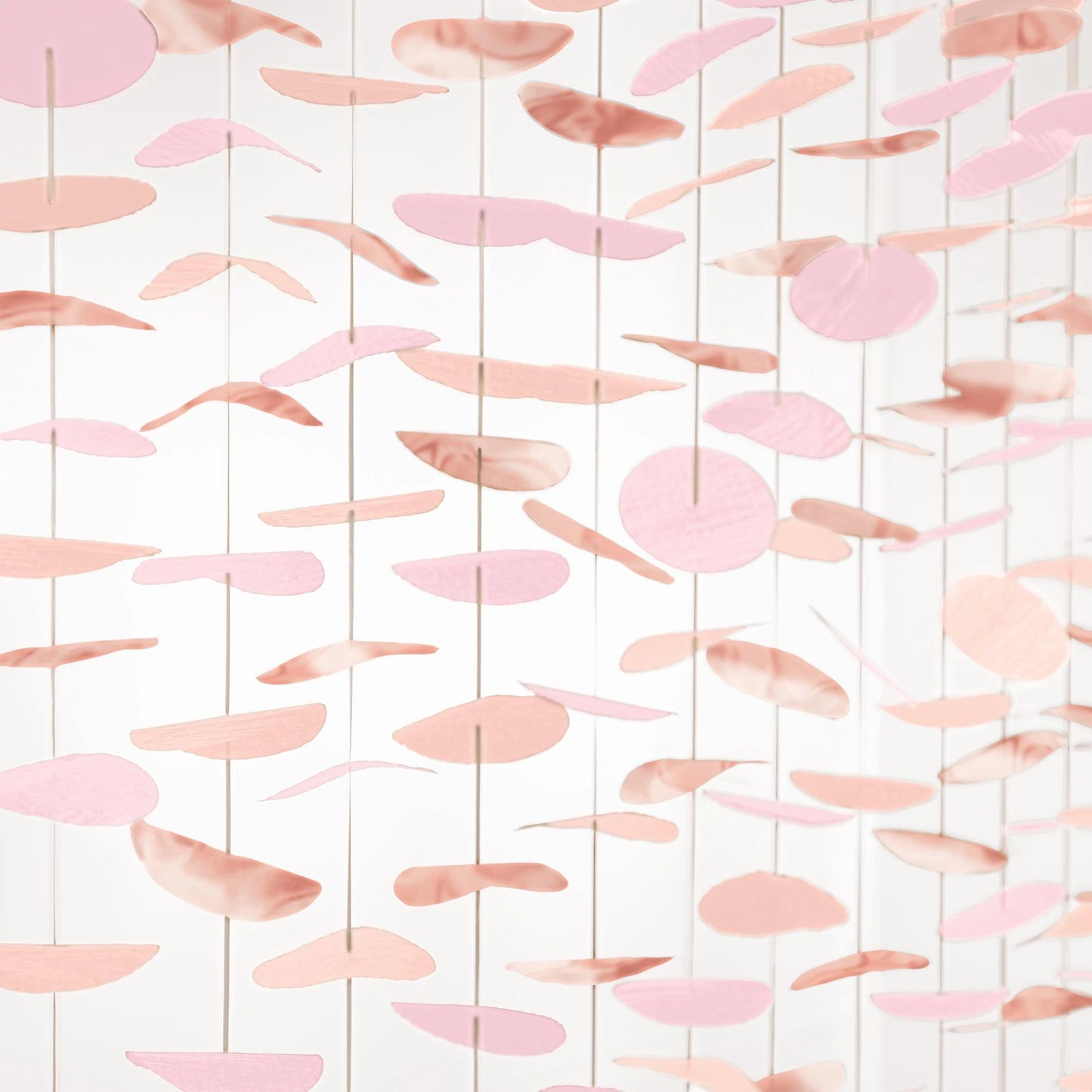 ROSE GOLD LARGE TISSUE CIRCLE BACKDROP