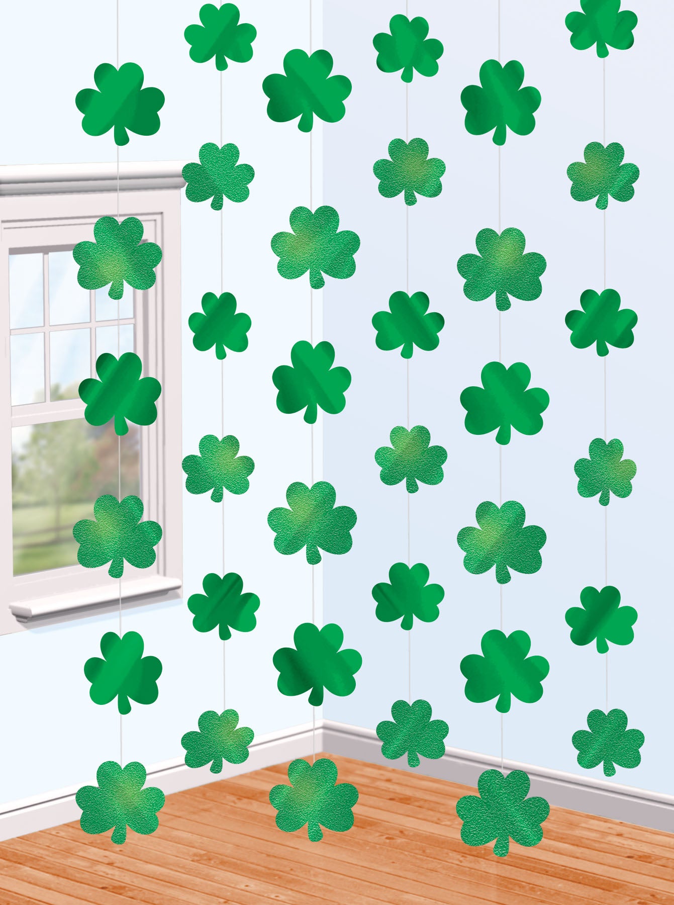 SHAMROCK STRING DECORATIONS