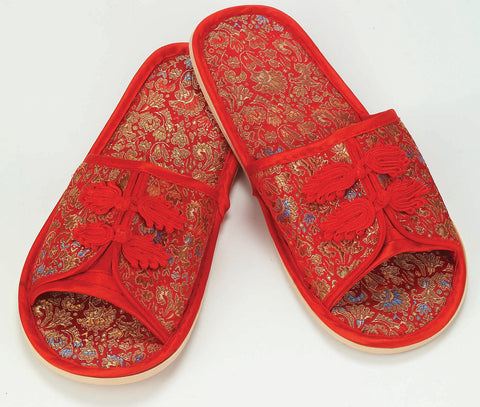 Asian Slippers M/L