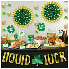 St. Patrick Bar Decor Kit
