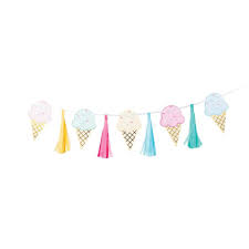 PASTEL ICE CREAM TASSLE BANNER